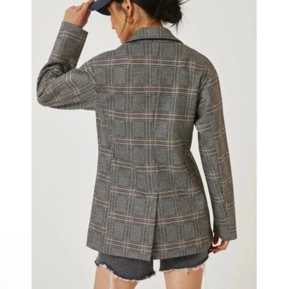 Avec Les Filles Plaid Relaxed Fit Longline Blazer Jacket Gray Tan Size Medium - Picture 3 of 11